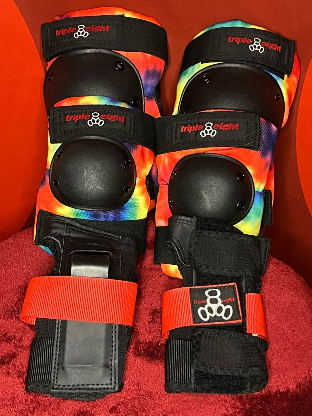 Tie-Dye Skate Pad Set